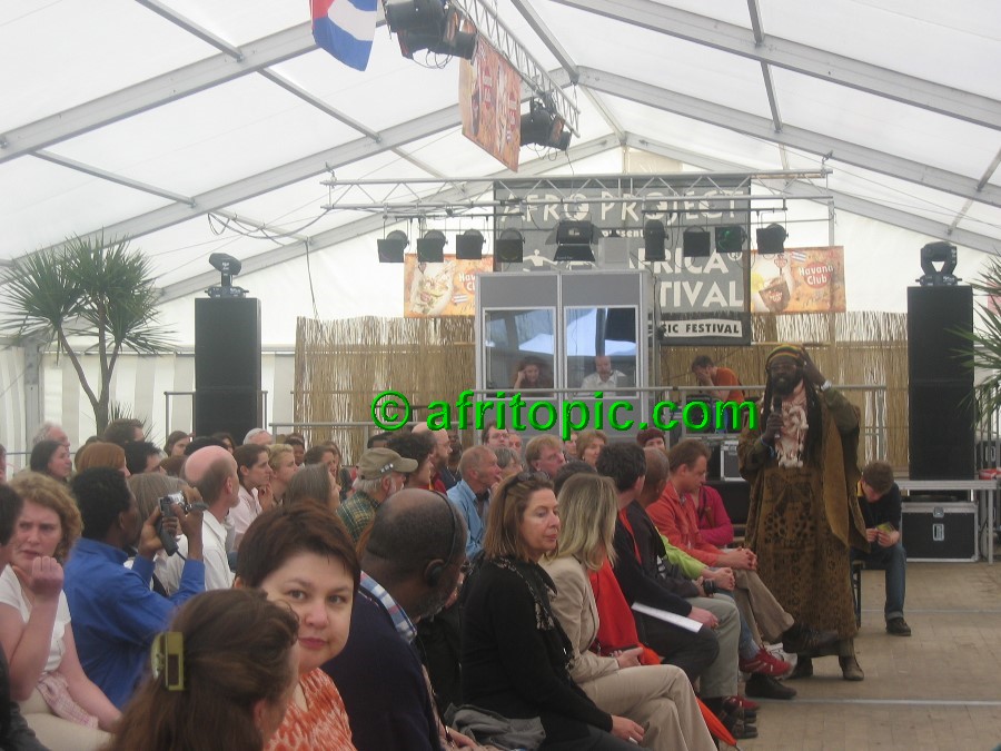 ../Images/afw2006b 224.jpg